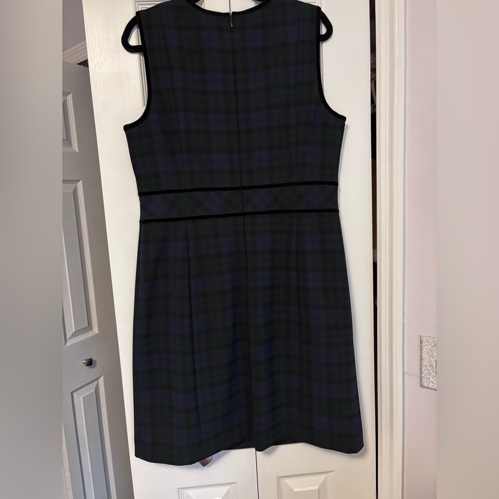 BROOKS BROTHERS Black Watch Plaid Sheath Dress - Size 14 | NWT - Picture 2 of 6